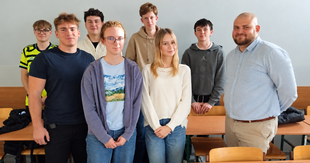 zdjęcie grupowe uczestników KN